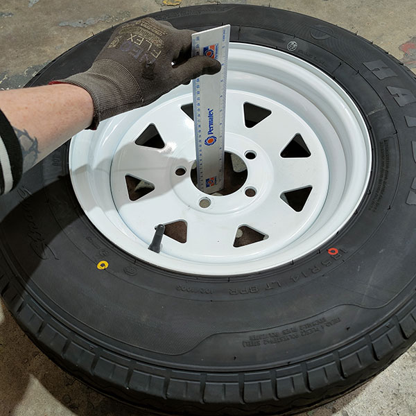 Image Trailer Wheel and Rim Measuring Backspace